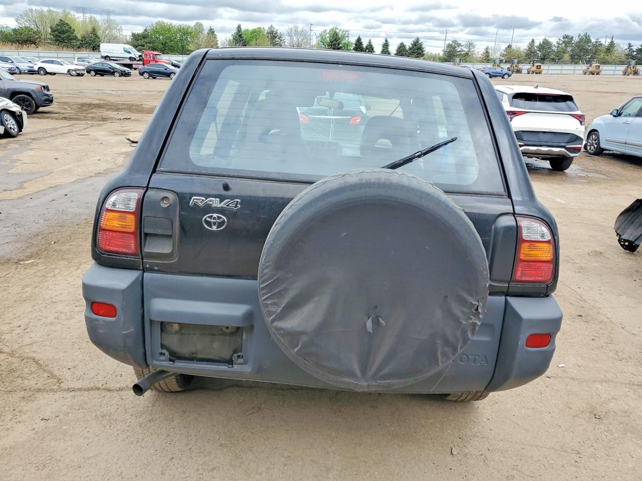 TOYOTA RAV4 1999 — 7