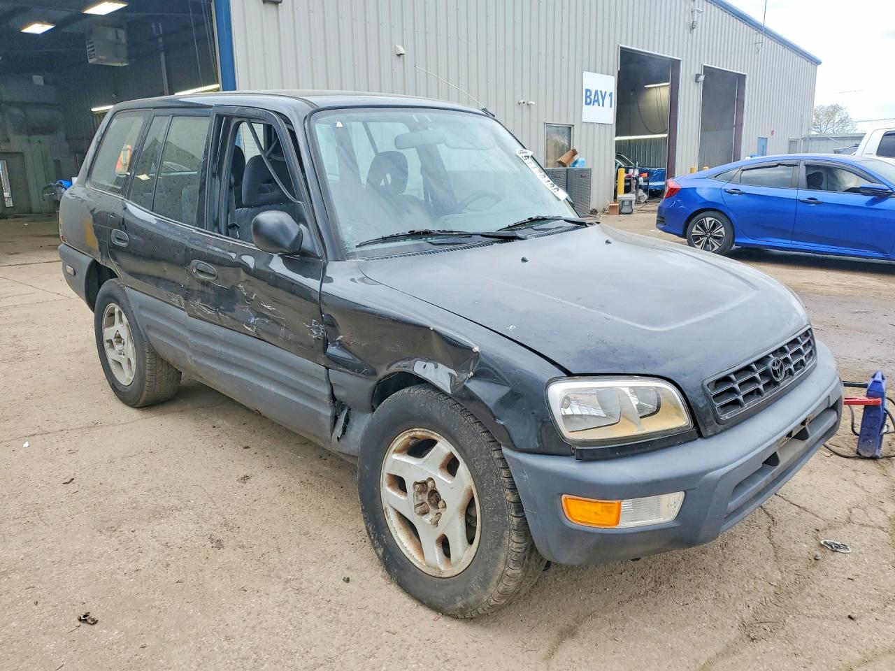 TOYOTA RAV4 1999 — 5