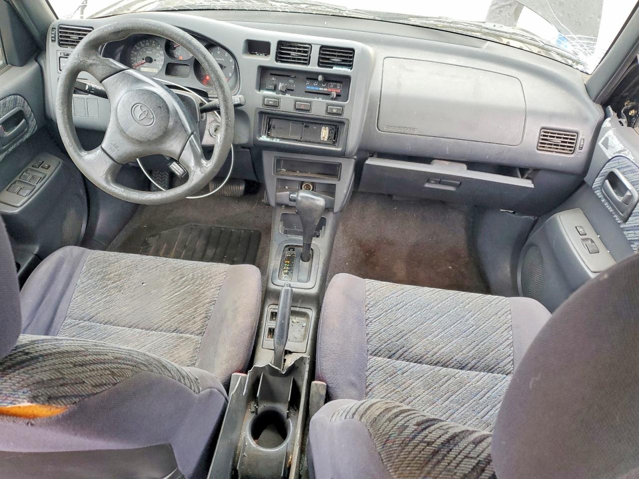 TOYOTA RAV4 1999 — 9