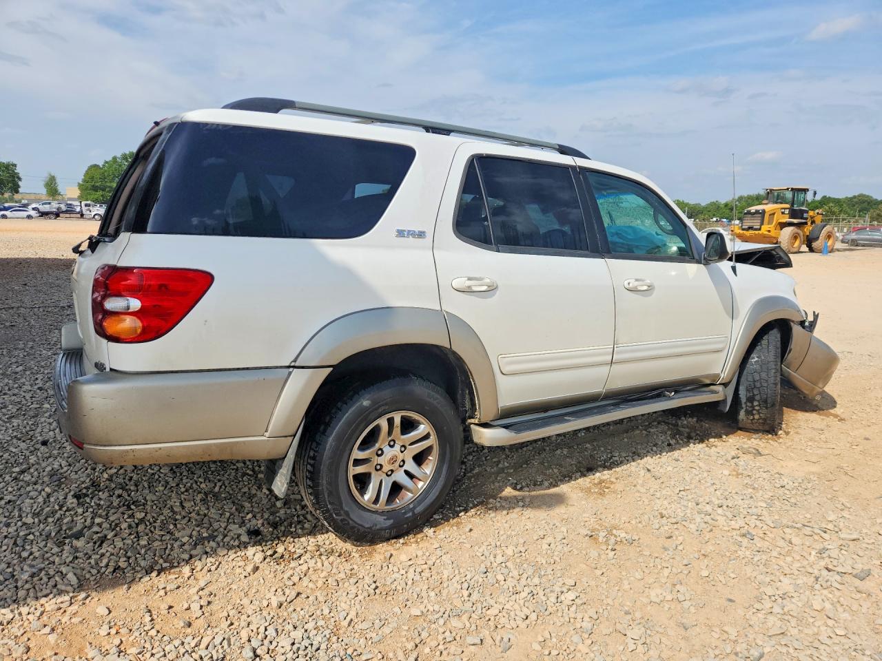 TOYOTA SEQUOIA 2004 — 4