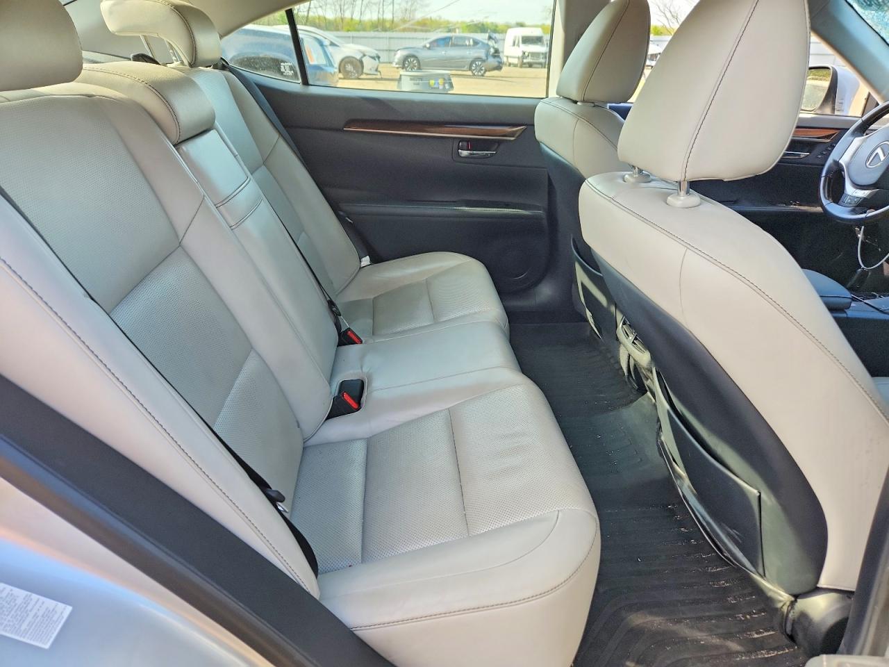 LEXUS ES 2014 — 11