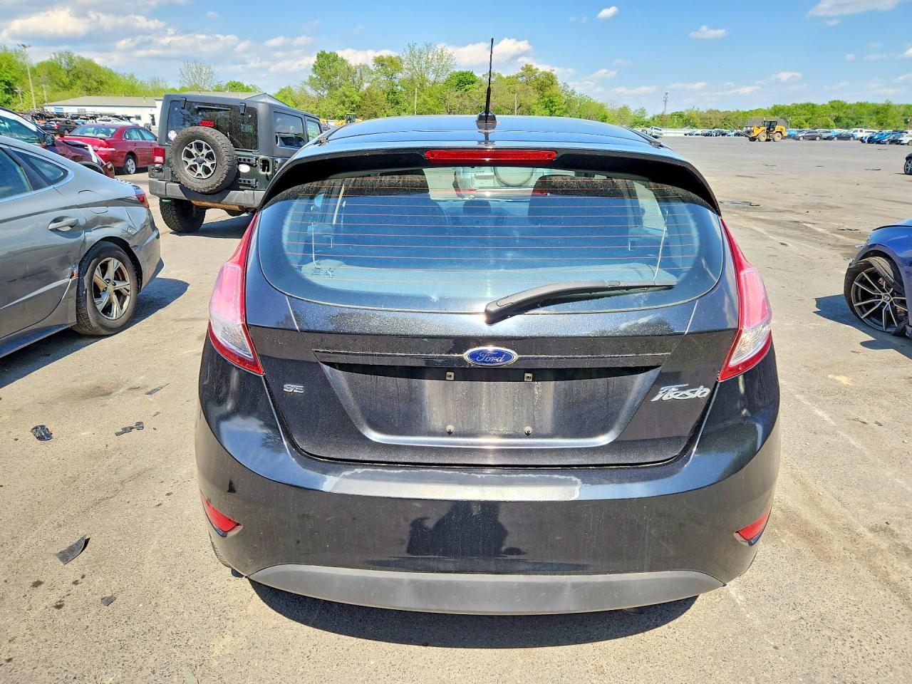 FORD FIESTA 2014 — 7