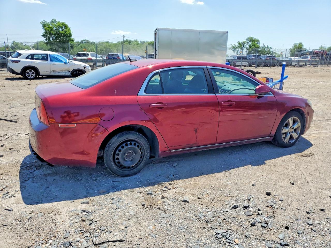 CHEVROLET MALIBU 2011 — 4