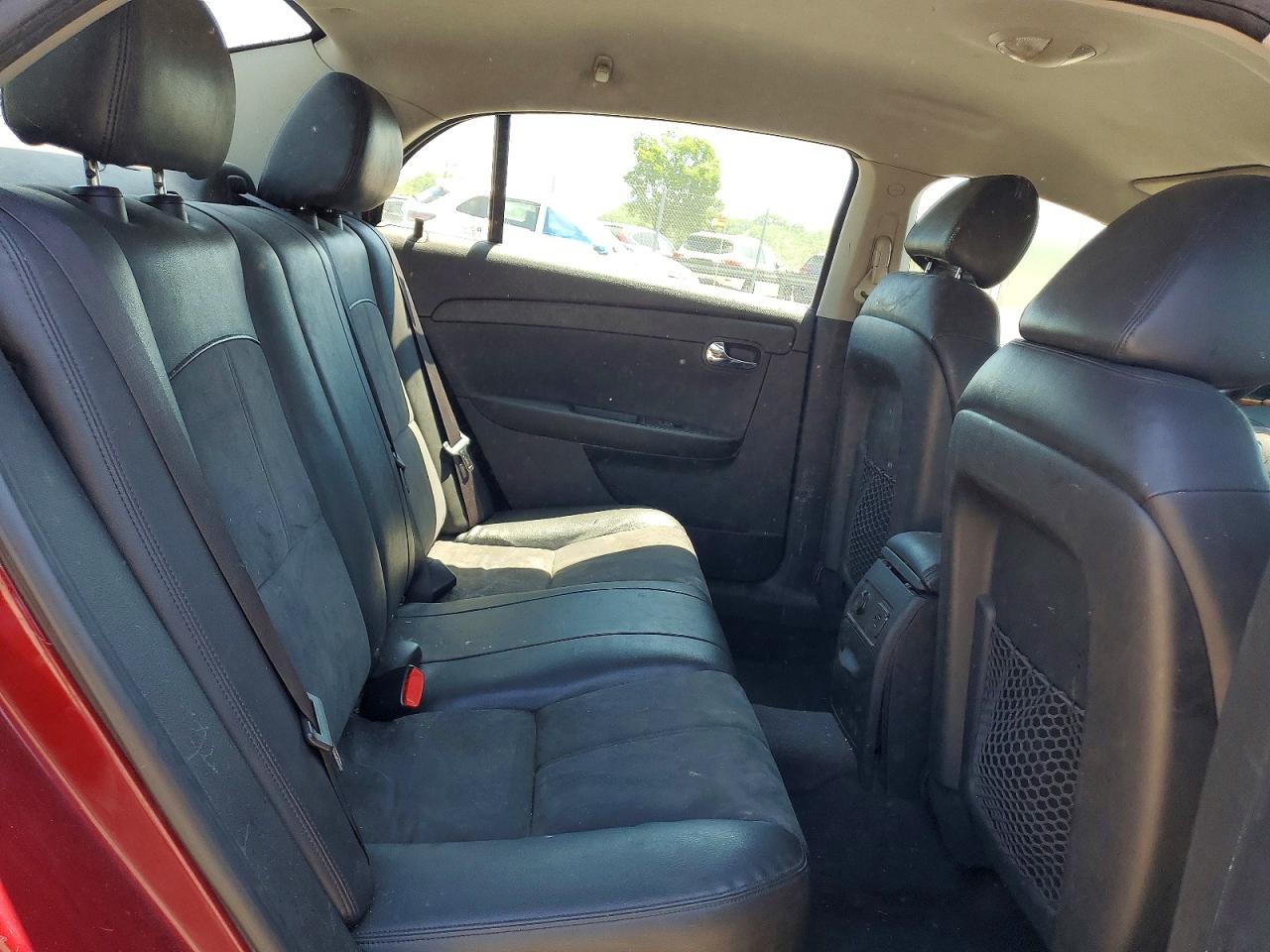 CHEVROLET MALIBU 2011 — 11