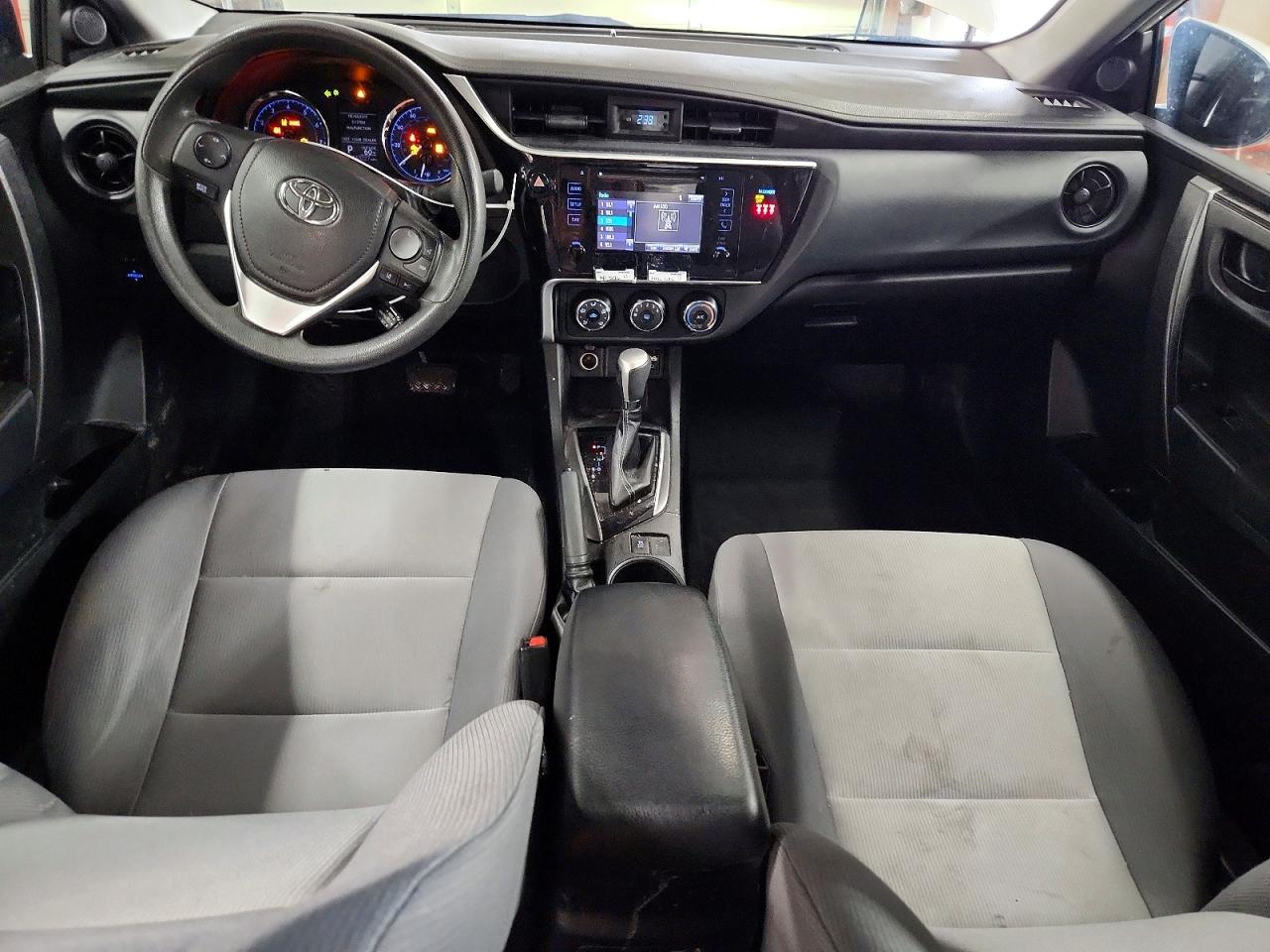 TOYOTA COROLLA 2019 — 9