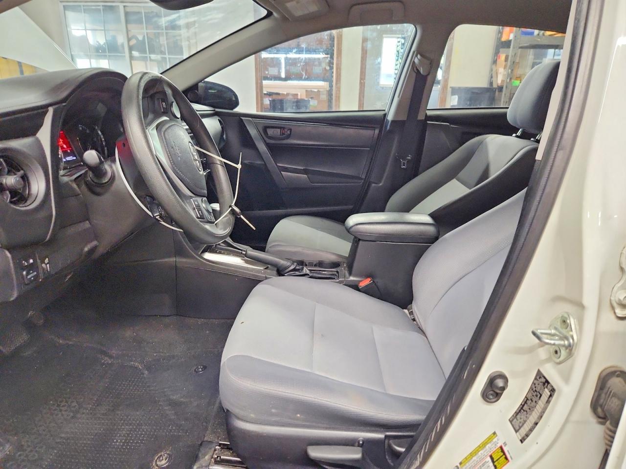 TOYOTA COROLLA 2019 — 8
