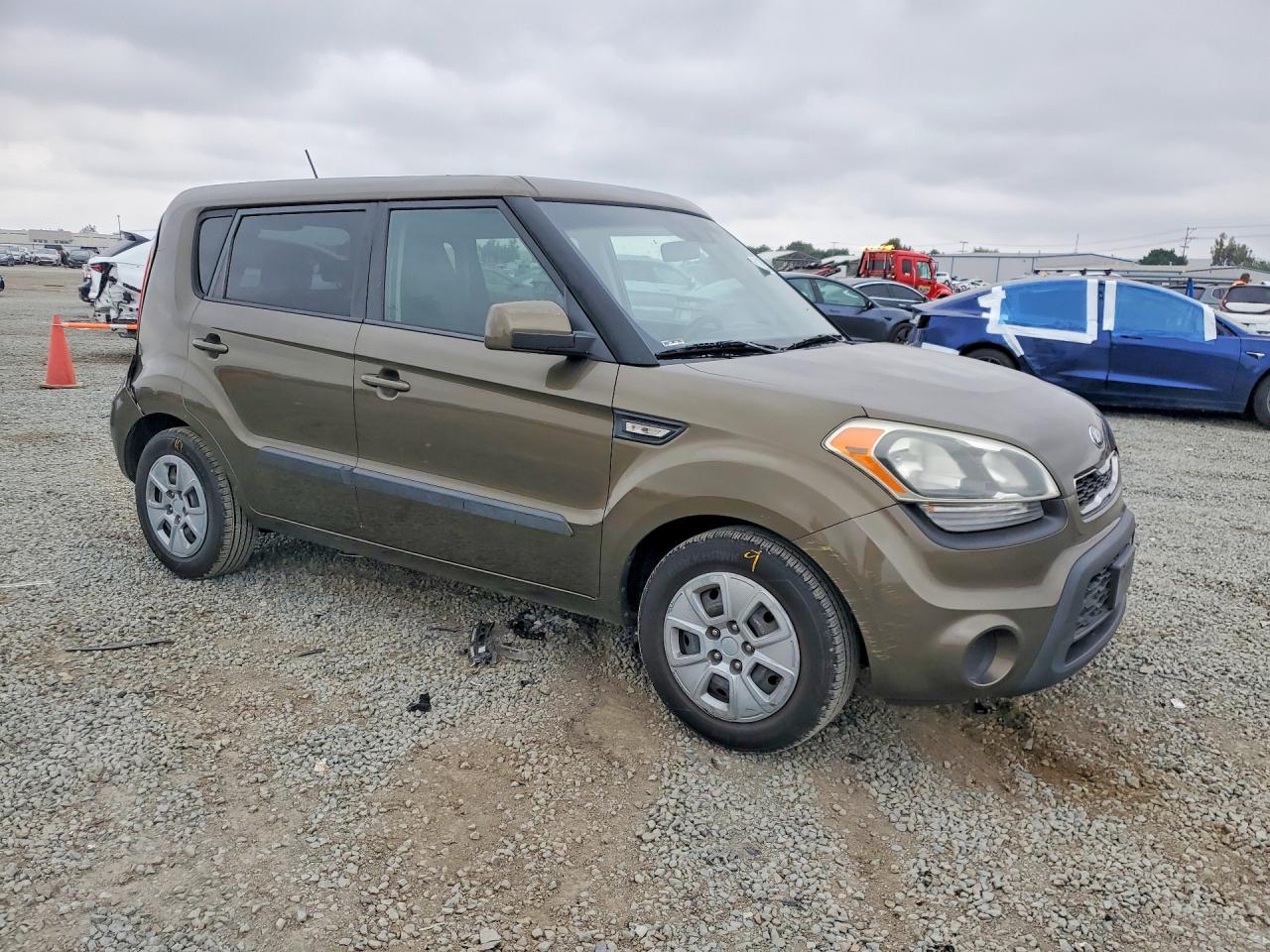 KIA SOUL 2013 — 5