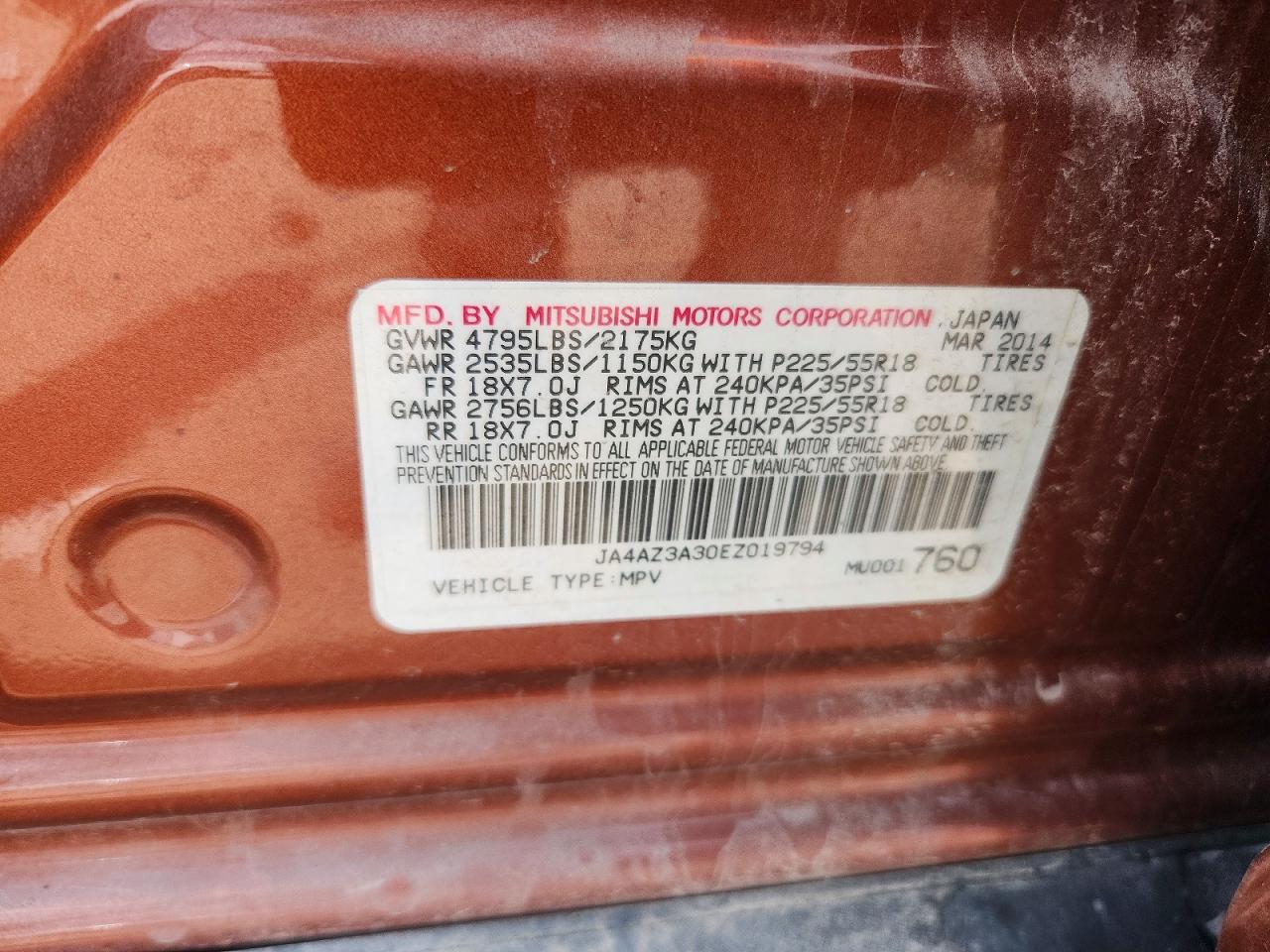 MITSUBISHI OUTLANDER 2014 — 14