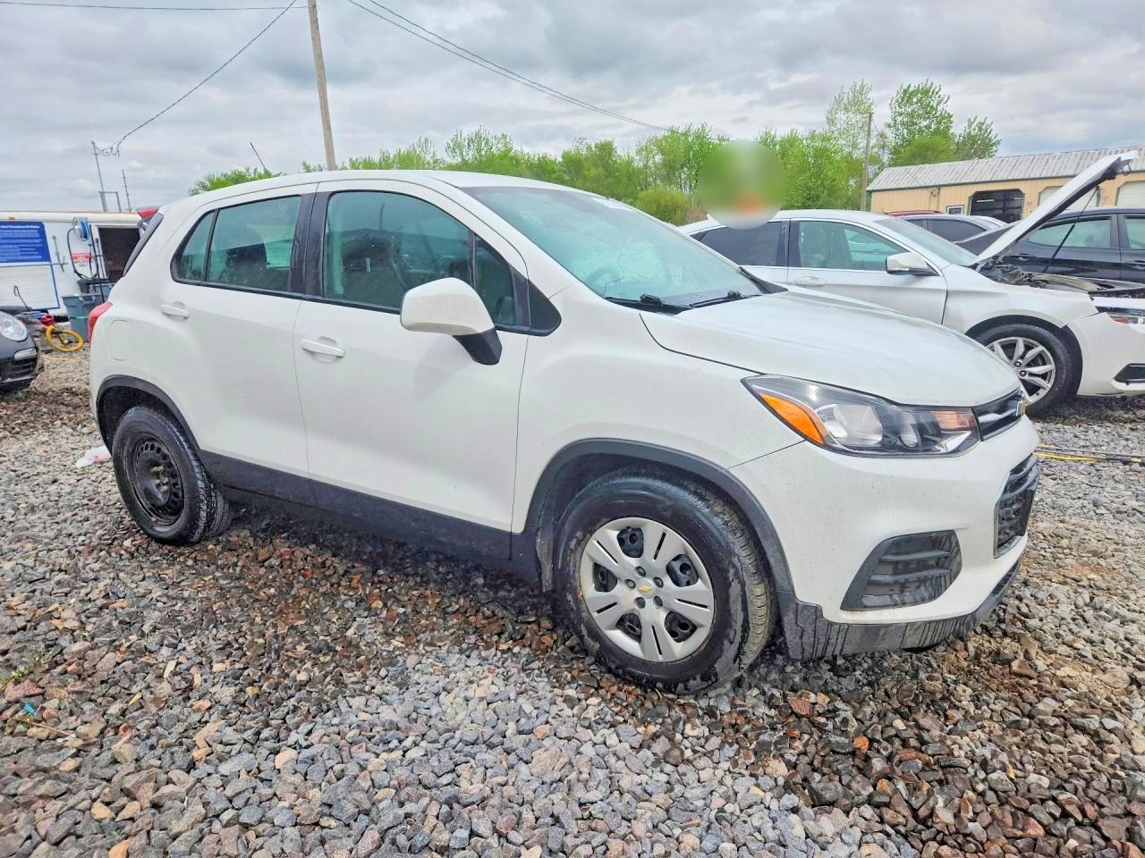 CHEVROLET TRAX 2018 — 5