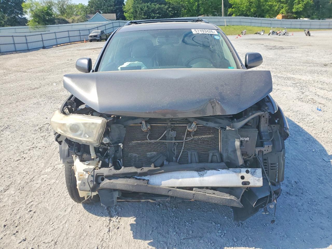 TOYOTA HIGHLANDER 2011 — 6