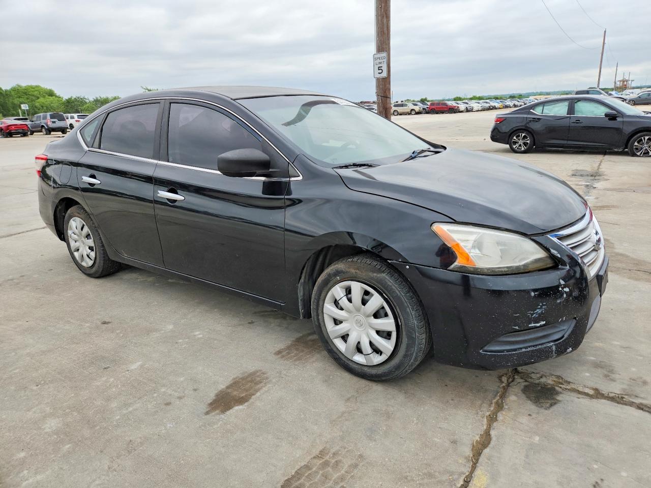 NISSAN SENTRA 2013 — 5