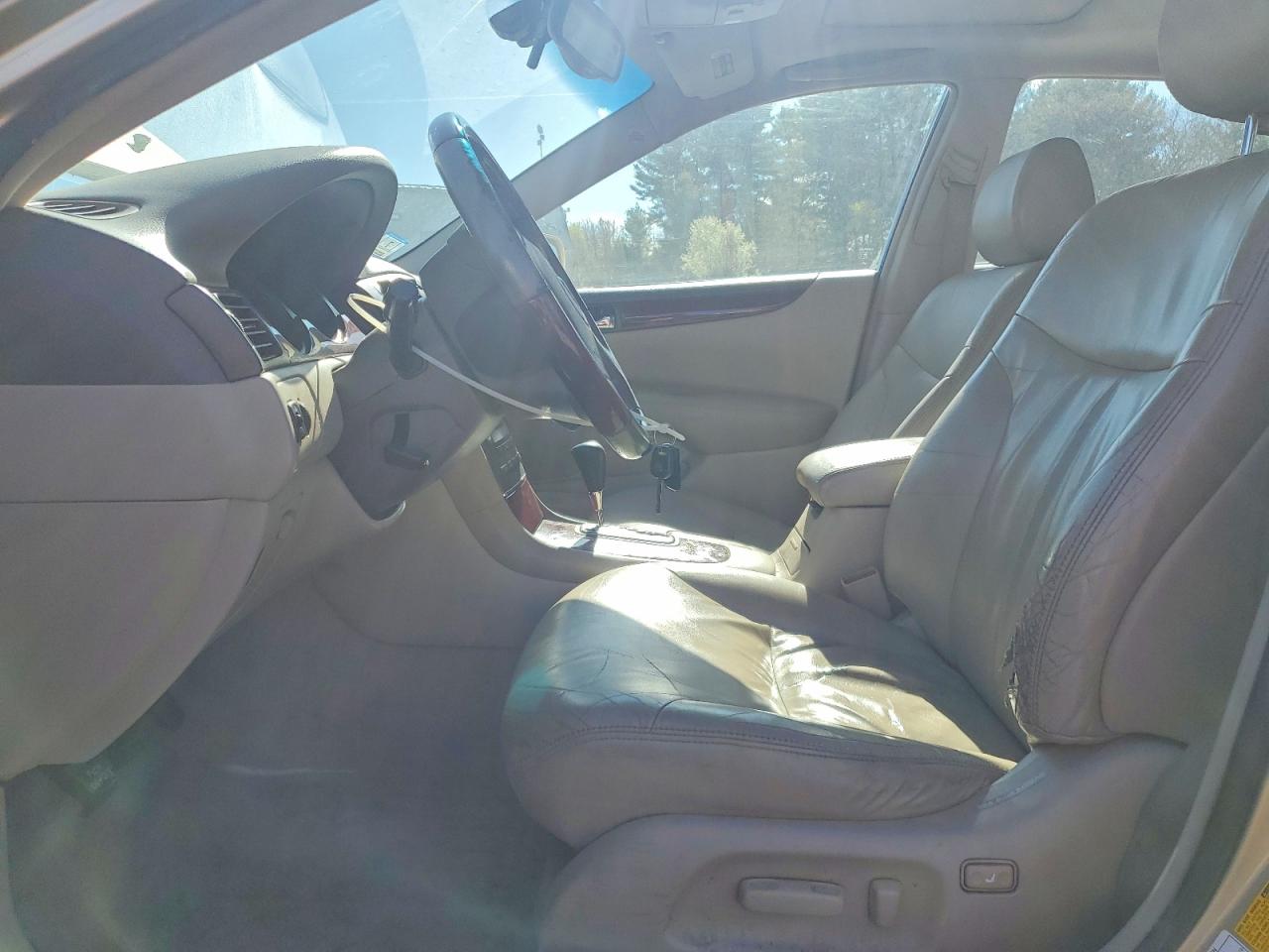 LEXUS ES 2002 — 8