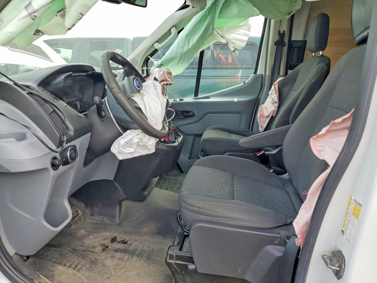 FORD TRANSIT 2016 — 8