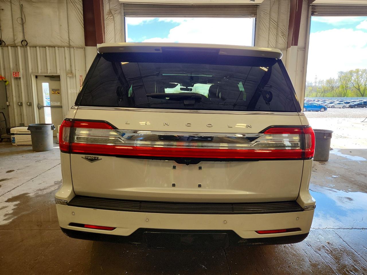 LINCOLN NAVIGATOR 2019 — 7