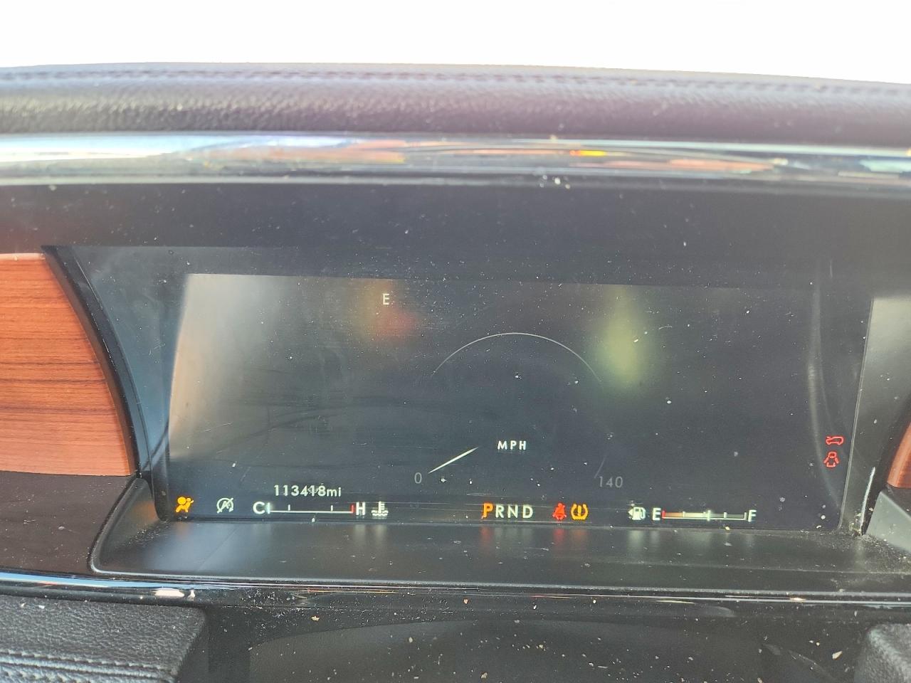 LINCOLN NAVIGATOR 2019 — 10
