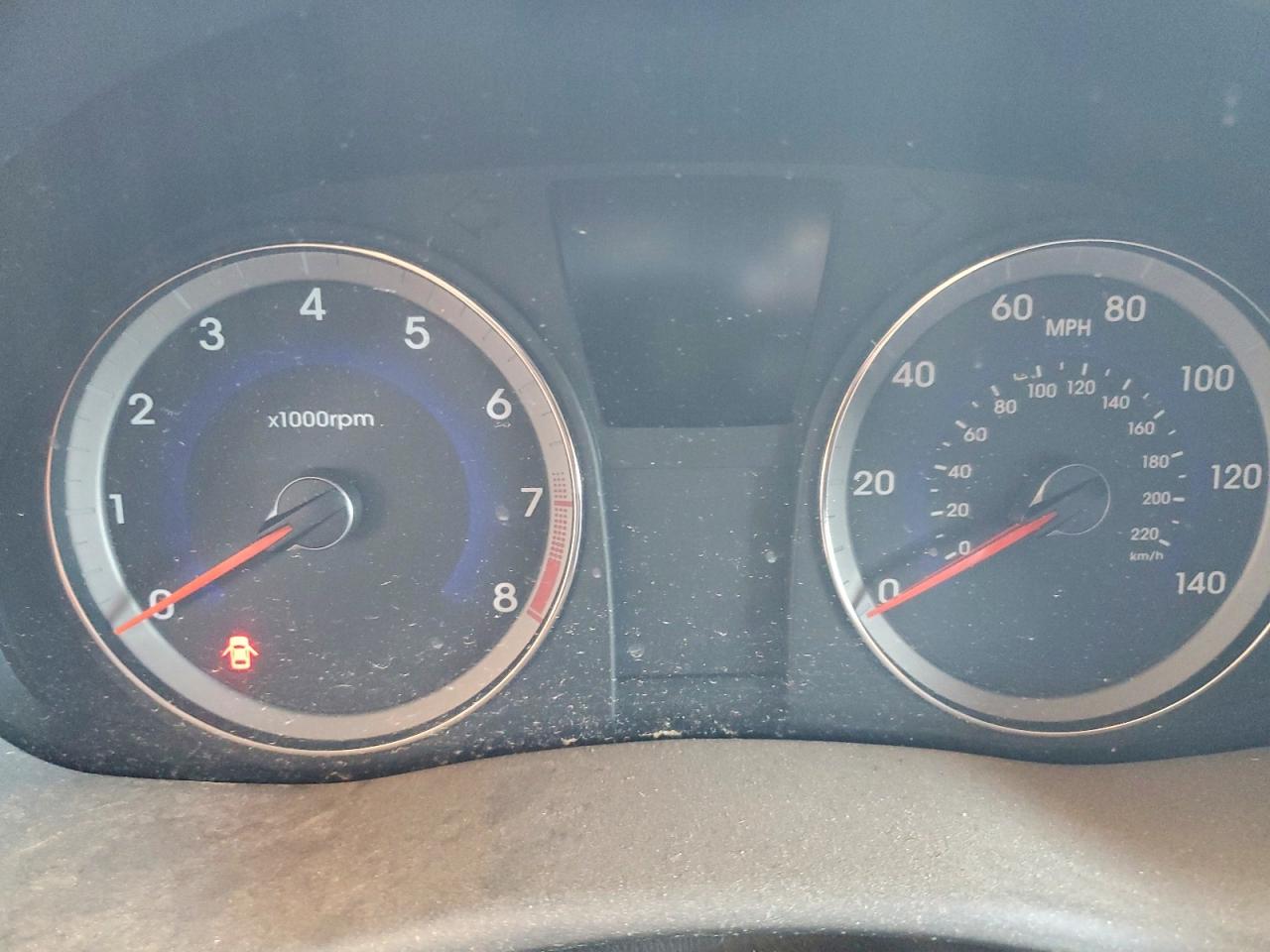 HYUNDAI ACCENT 2014 — 10