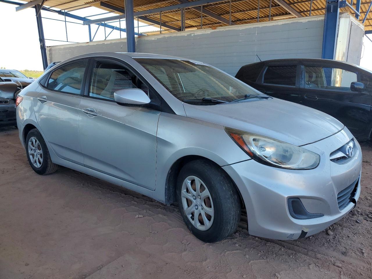 HYUNDAI ACCENT 2014 — 5