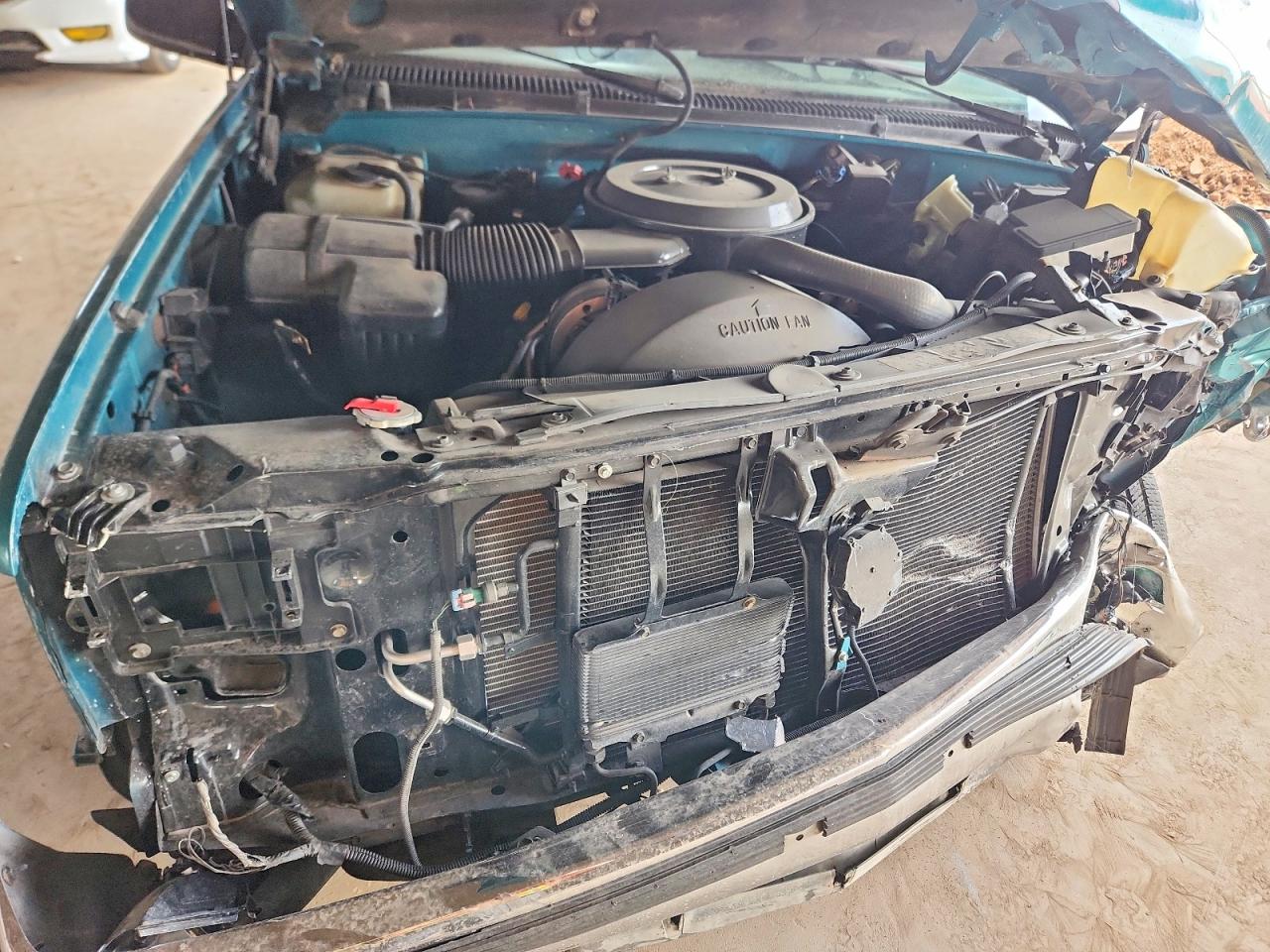 CHEVROLET GMT-400 1995 — 12