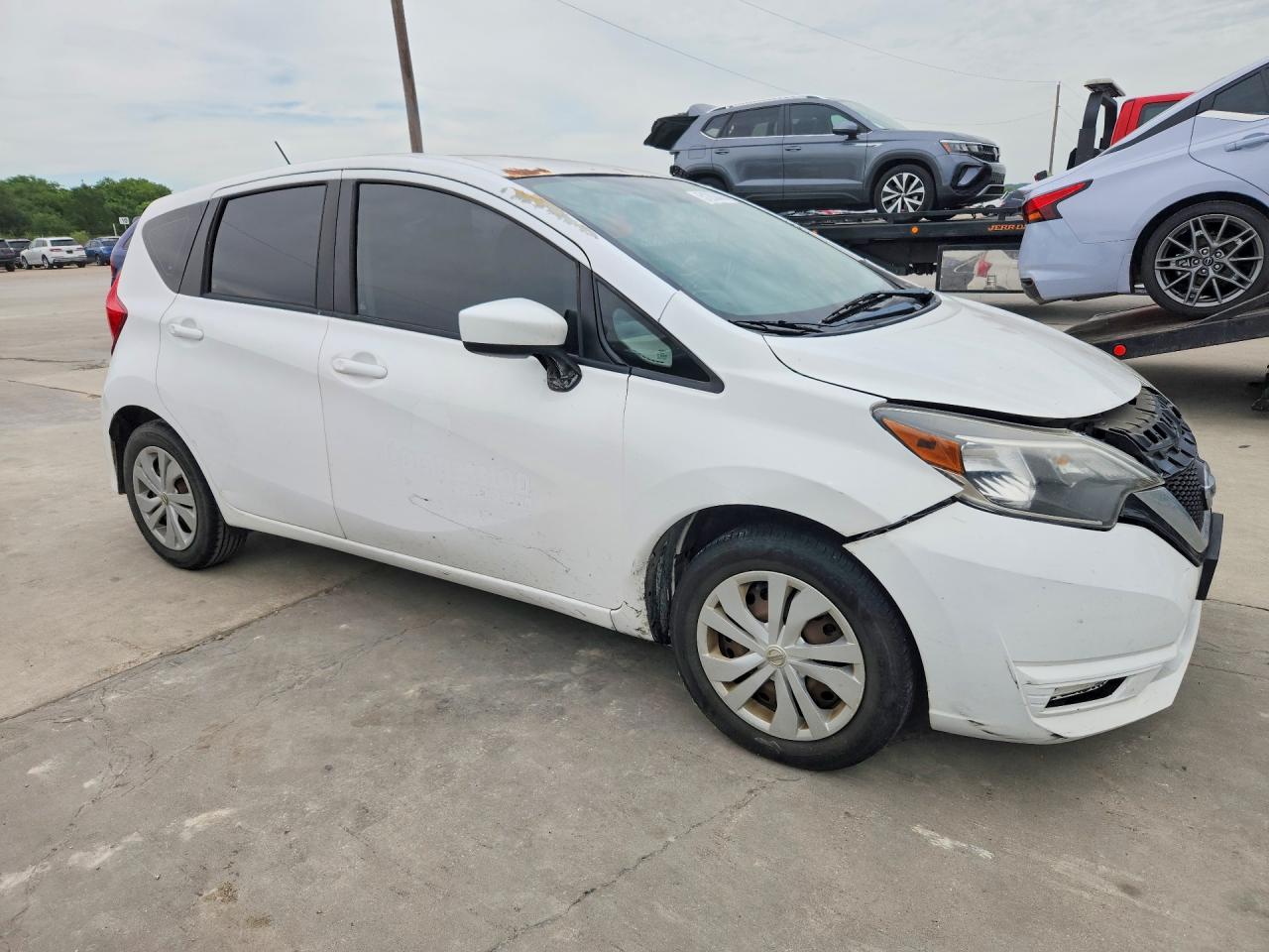 NISSAN VERSA NOTE 2018 — 5