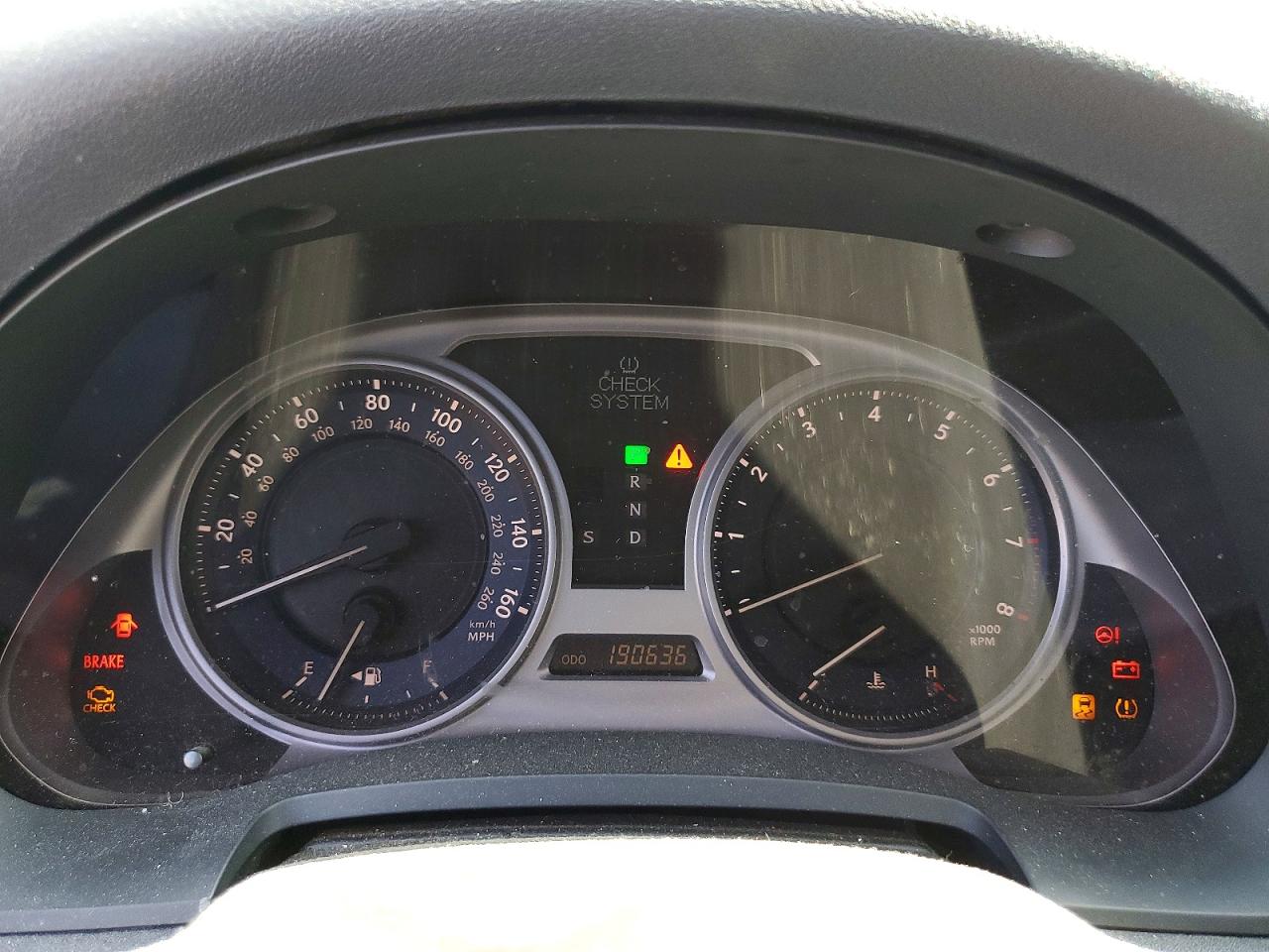 LEXUS IS 2009 — 10