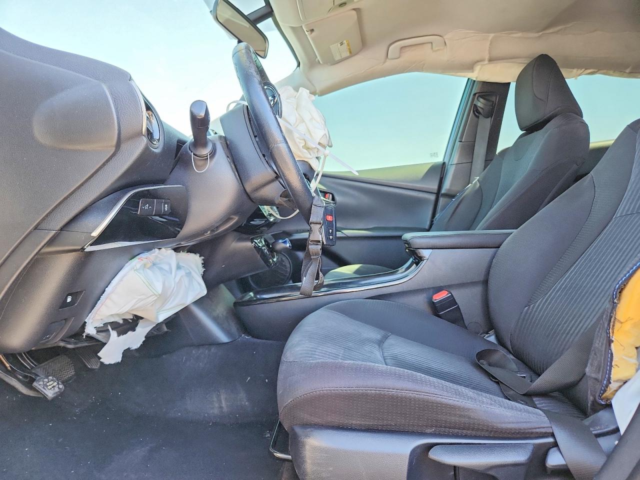 TOYOTA PRIUS 2016 — 8