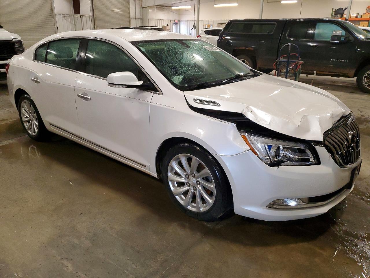 BUICK LACROSSE 2015 — 5