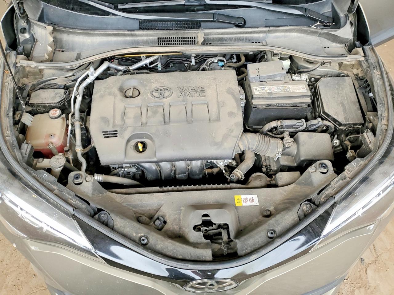 TOYOTA C-HR 2021 — 12
