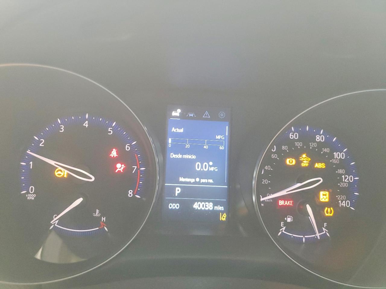 TOYOTA C-HR 2021 — 10