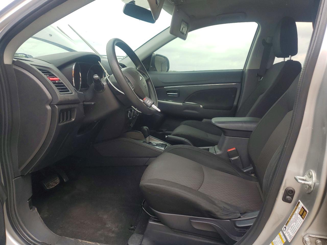 MITSUBISHI OUTLANDER SPORT 2019 — 8