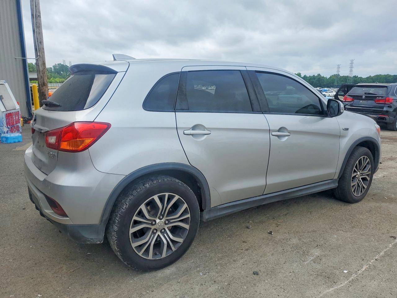 MITSUBISHI OUTLANDER SPORT 2019 — 4