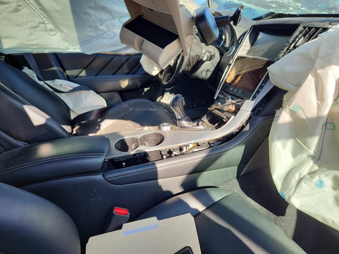 INFINITI Q50 2015 — 8
