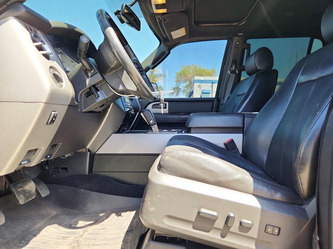 FORD EXPEDITION 2013 — 8