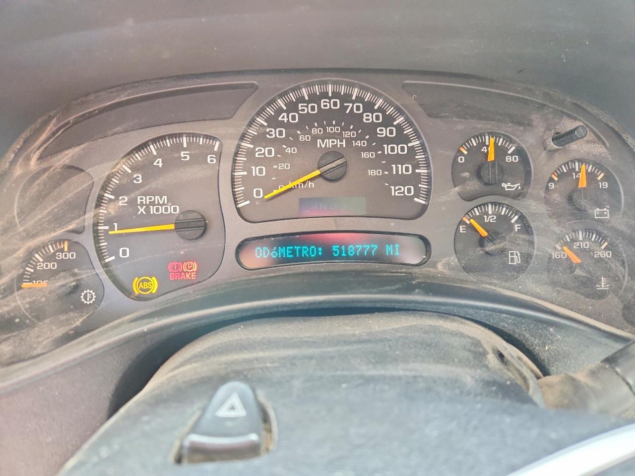 CHEVROLET SILVERADO 2003 — 10