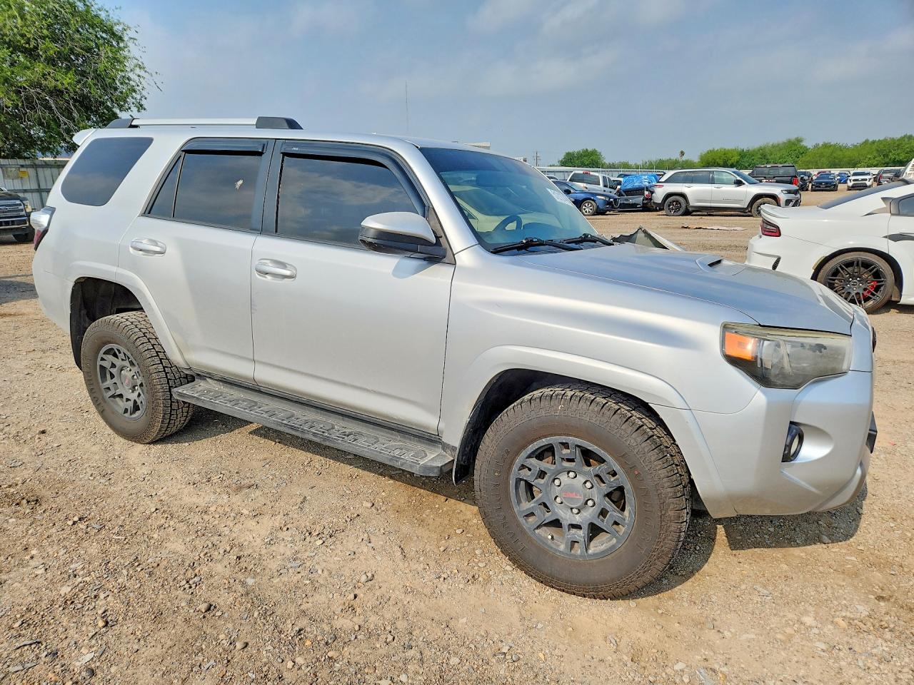 TOYOTA 4RUNNER 2016 — 5