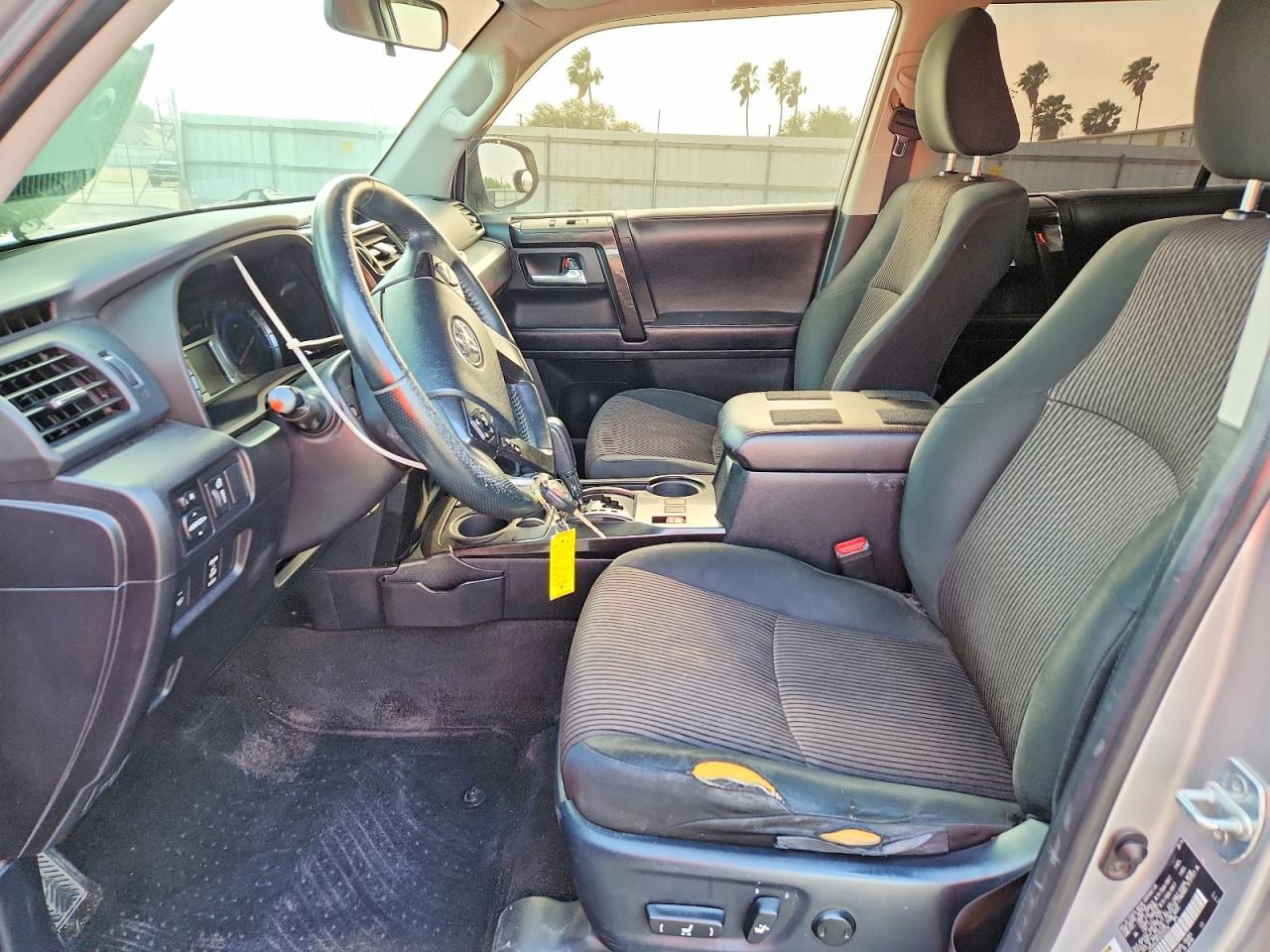 TOYOTA 4RUNNER 2016 — 8