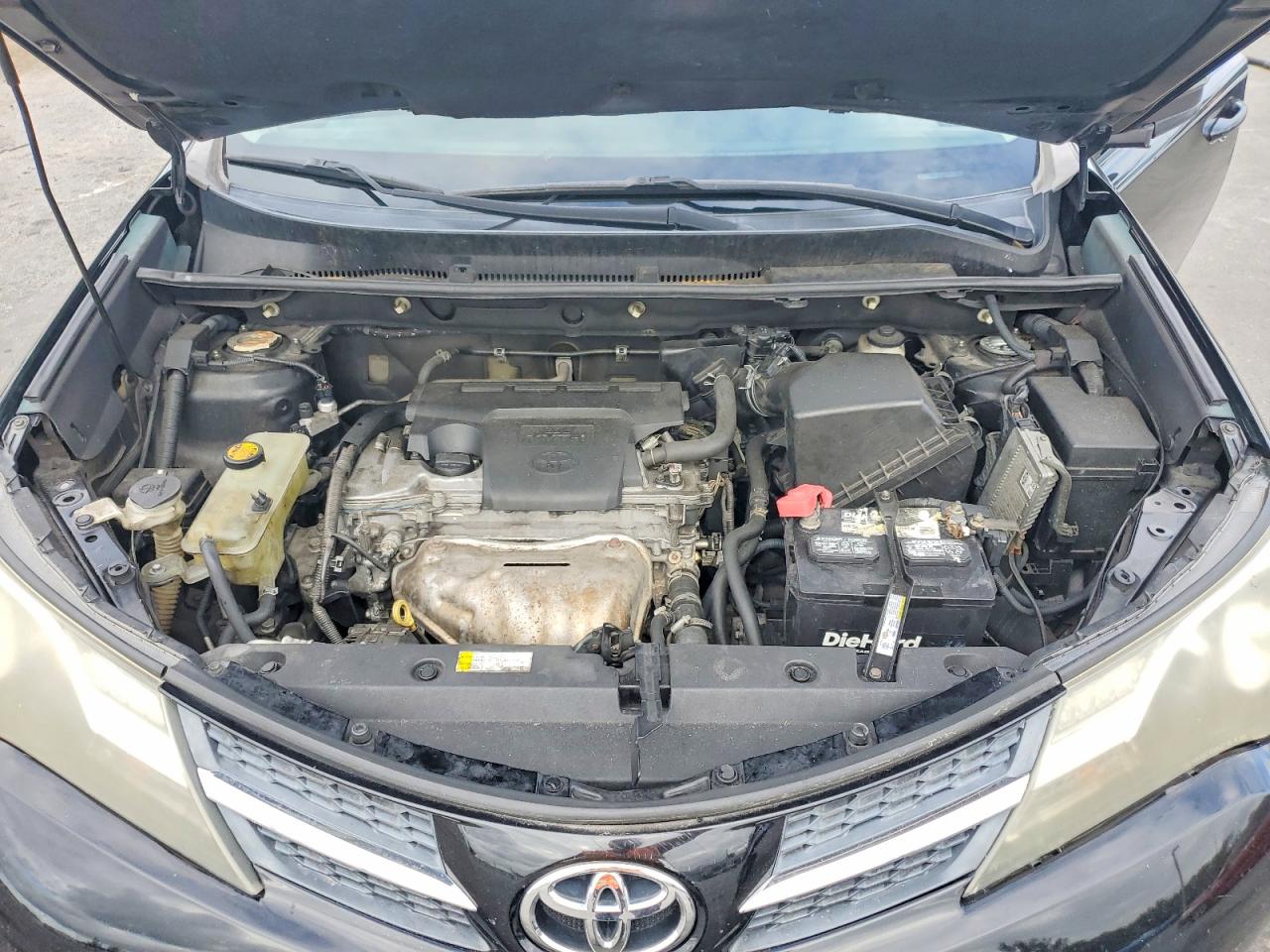 TOYOTA RAV4 2014 — 12