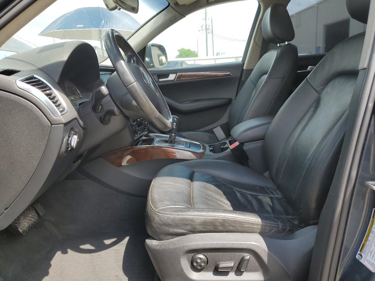 AUDI Q5 2011 — 8