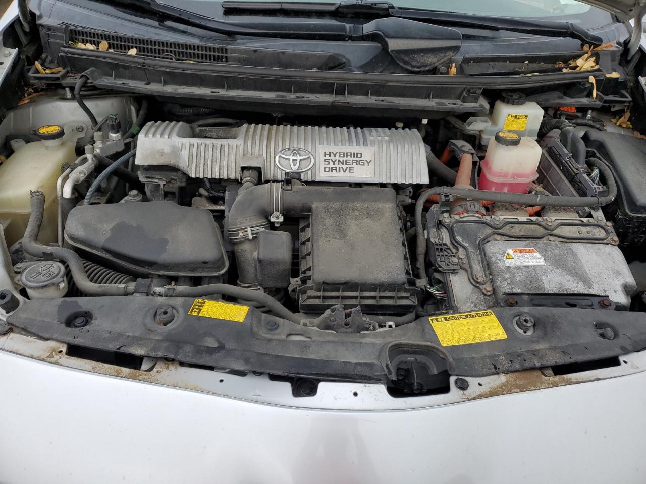 TOYOTA PRIUS 2010 — 12