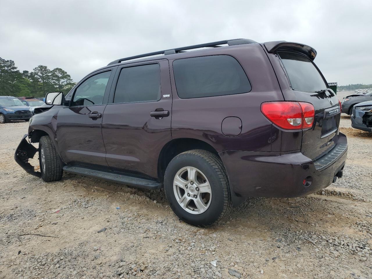 TOYOTA SEQUOIA 2016 — 3