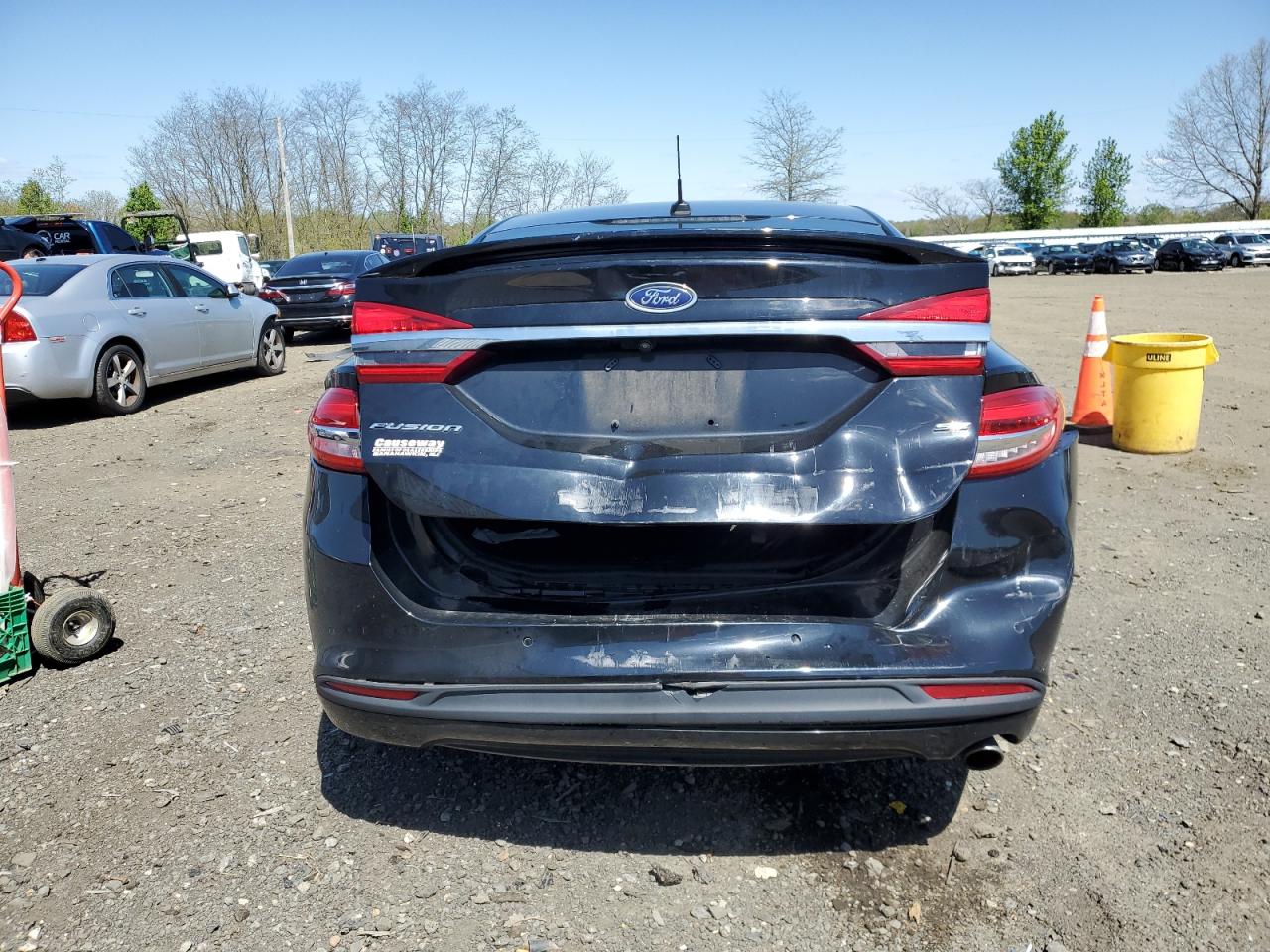 FORD FUSION 2018 — 7