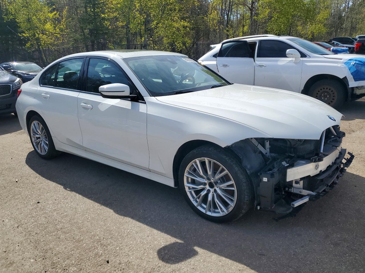 BMW 330XI 2023 — 5