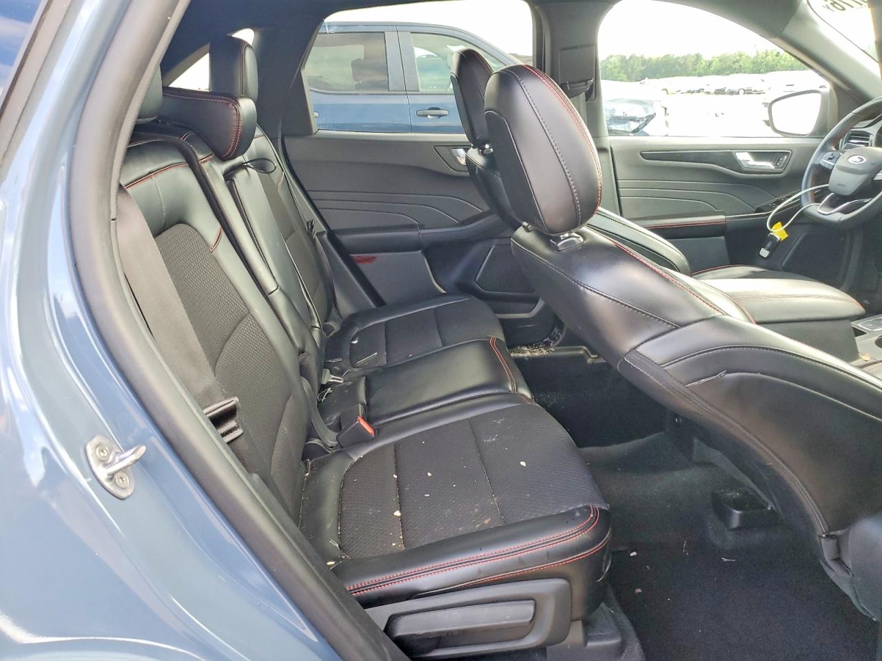 FORD ESCAPE 2024 — 12