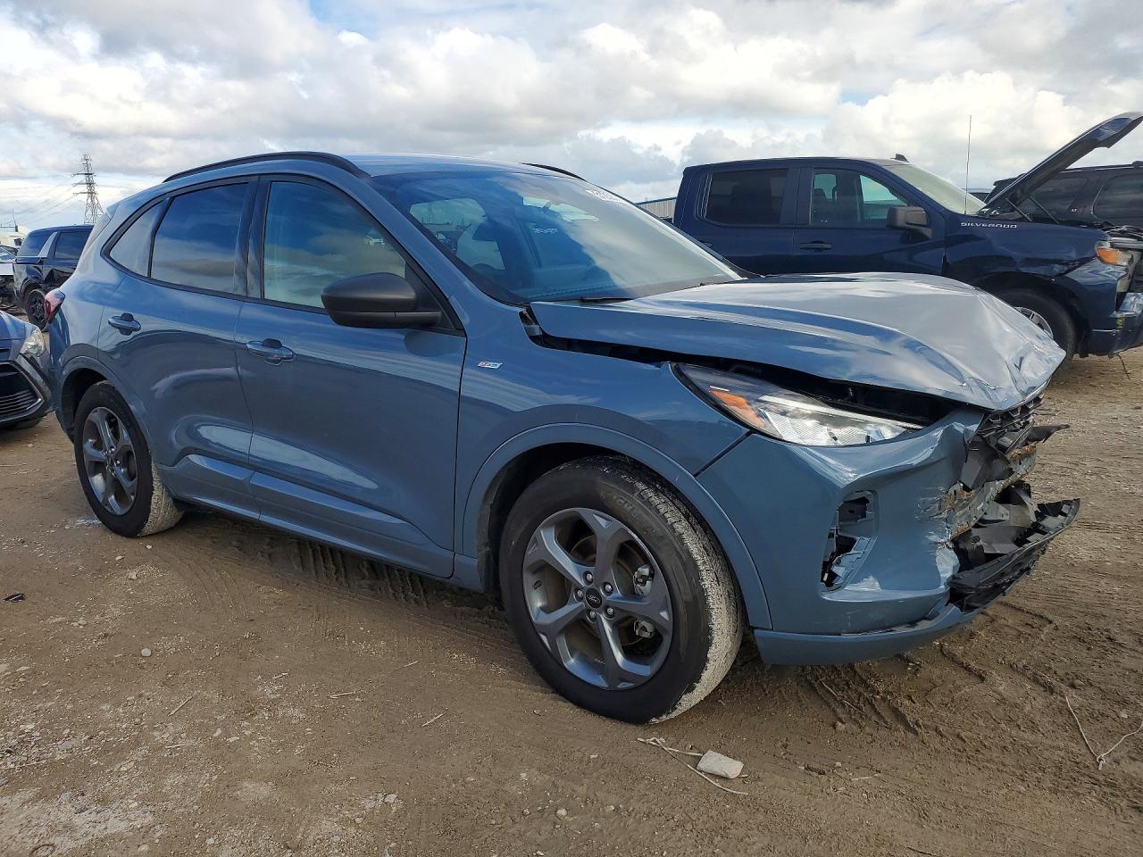 FORD ESCAPE 2024 — 5