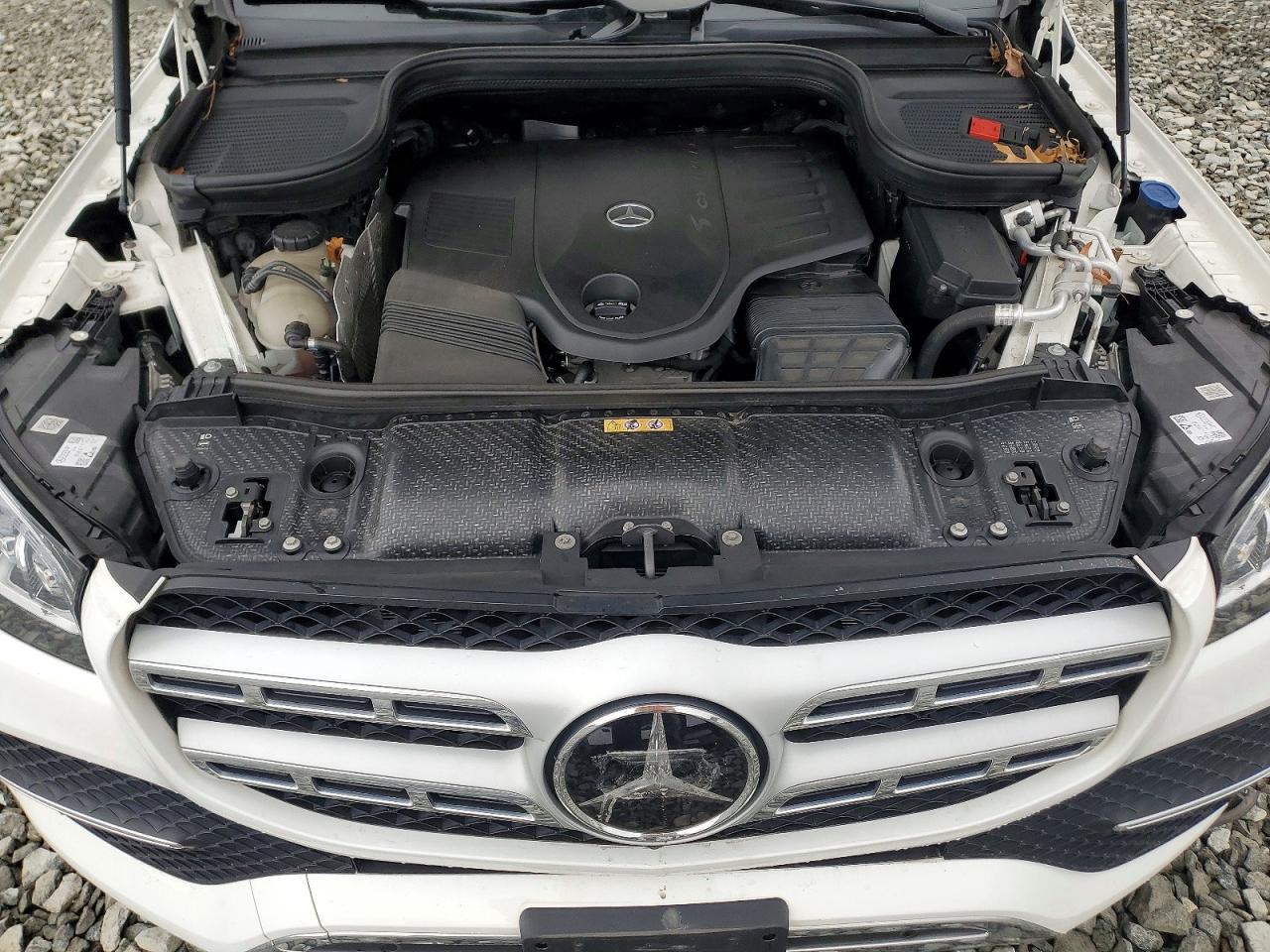 MERCEDES-BENZ GLS 2022 — 13