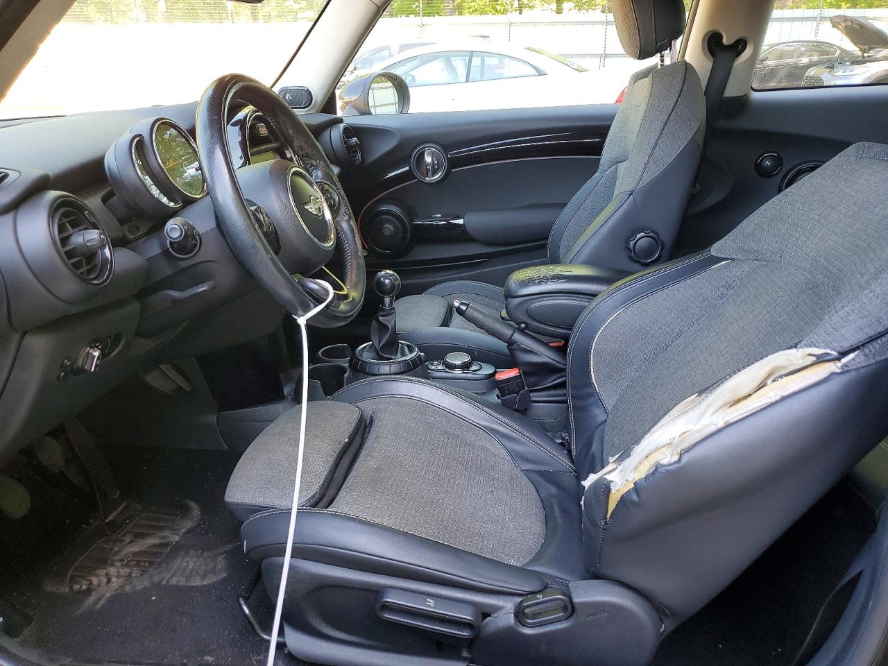 MINI COOPER 2016 — 8
