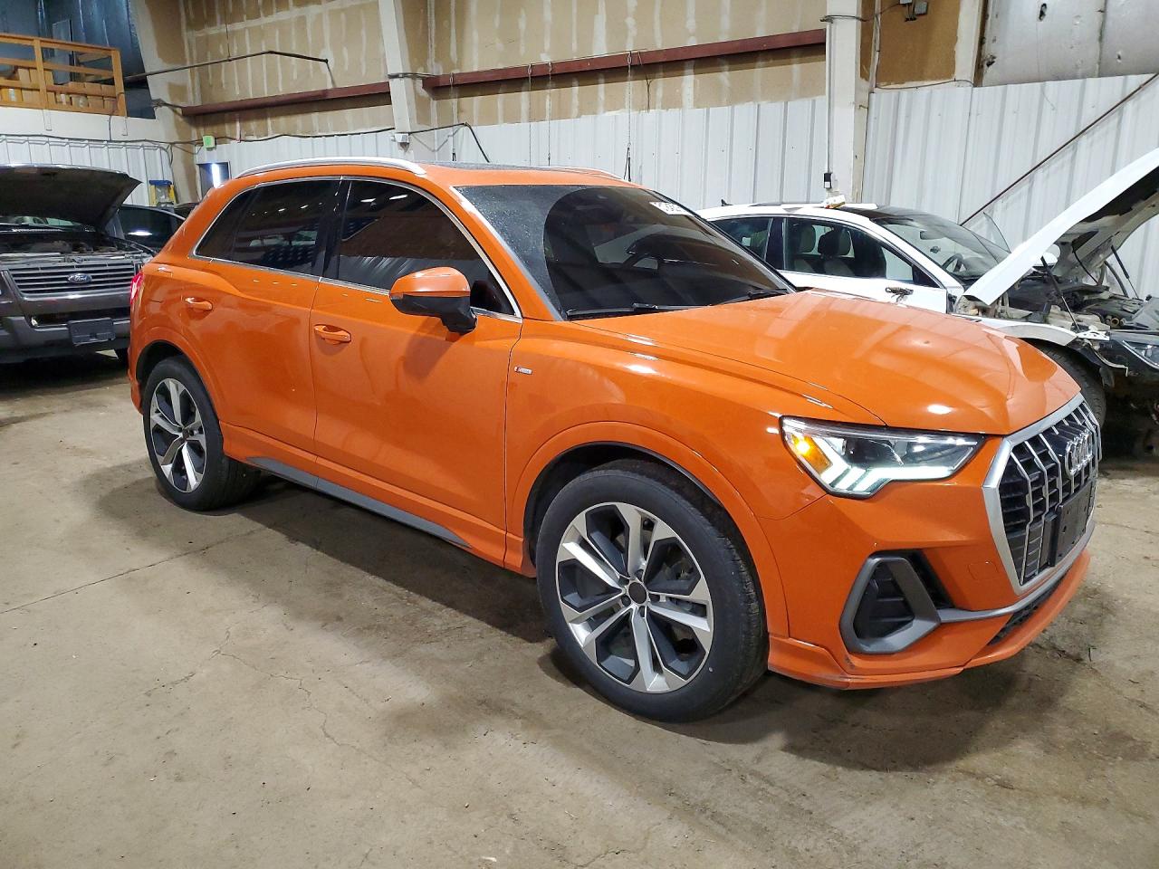AUDI Q3 2019 — 5