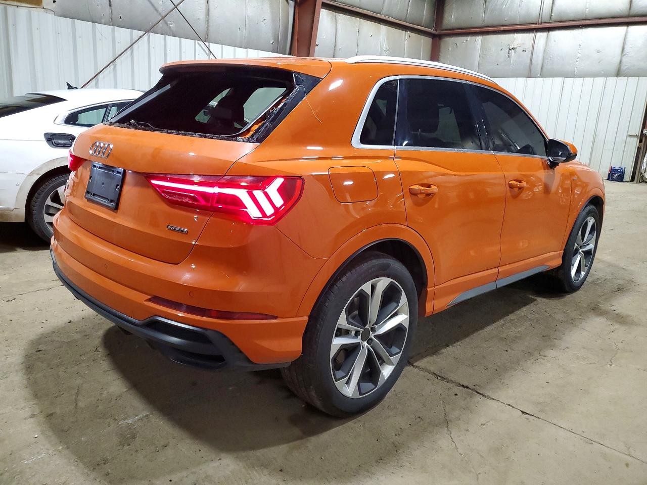 AUDI Q3 2019 — 4