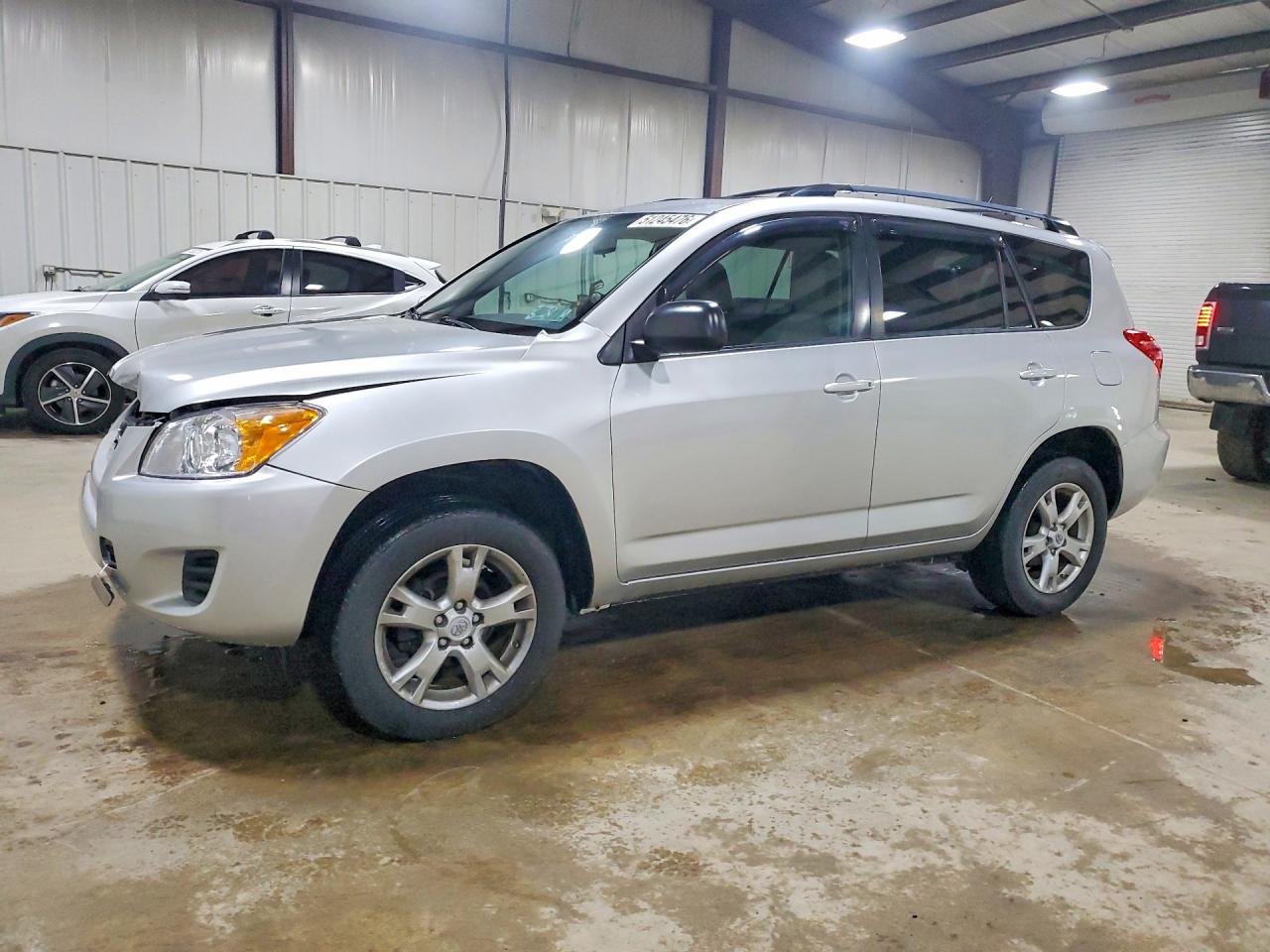 TOYOTA RAV4 2011 — 2