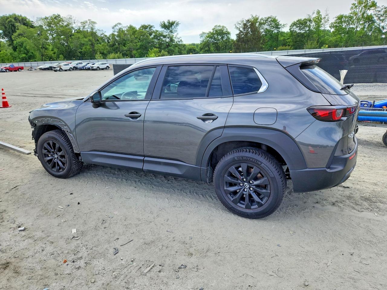 MAZDA CX-50 2024 — 3
