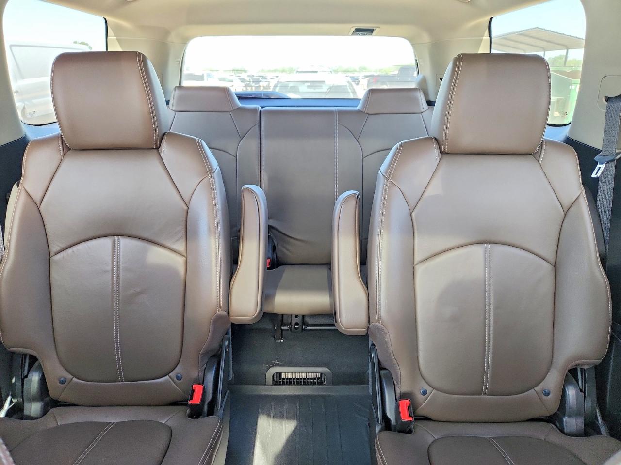 GMC ACADIA 2016 — 11